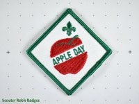 Click to enlarge Apple Day - Green